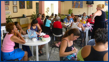 Carsueños Team at Work