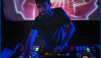 Fabrica de Artes DJ with Background image